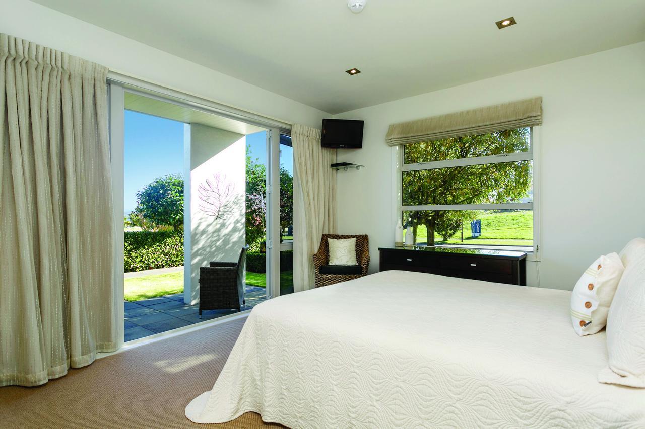 B&B @ Number Ten Taupo Bagian luar foto